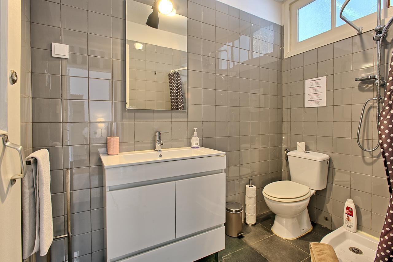 Sao Pedro 30 Guests Apartment Lisbon Exterior photo